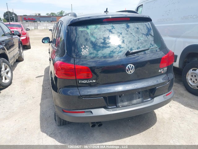 Продажа на аукционе авто 2016 Volkswagen Tiguan Comfort/high/r-line/sp Ed, vin: WVGJV7AX8GW096330, номер лота: 12633427