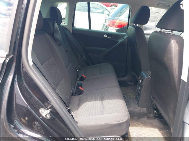 Продажа на аукционе авто 2016 Volkswagen Tiguan Comfort/high/r-line/sp Ed, vin: WVGJV7AX8GW096330, номер лота: 12633427