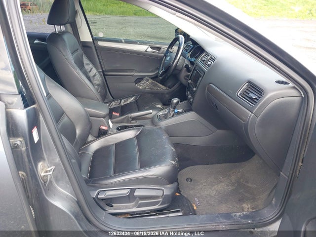Volkswagen Jetta 2015 3VWL07AJ1FM281662 Image 5
