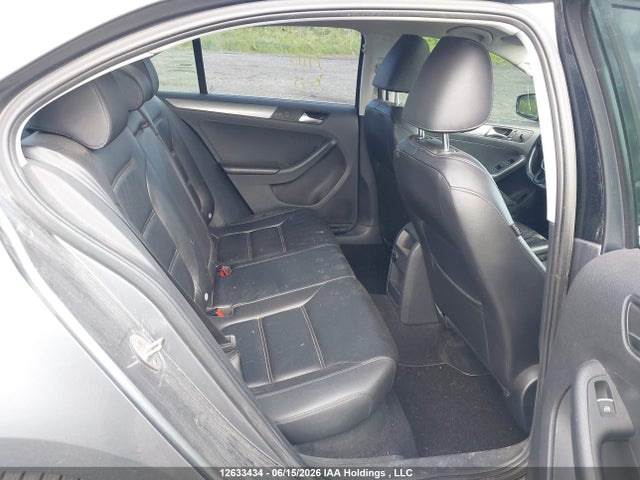 Volkswagen Jetta 2015 3VWL07AJ1FM281662 Image 8