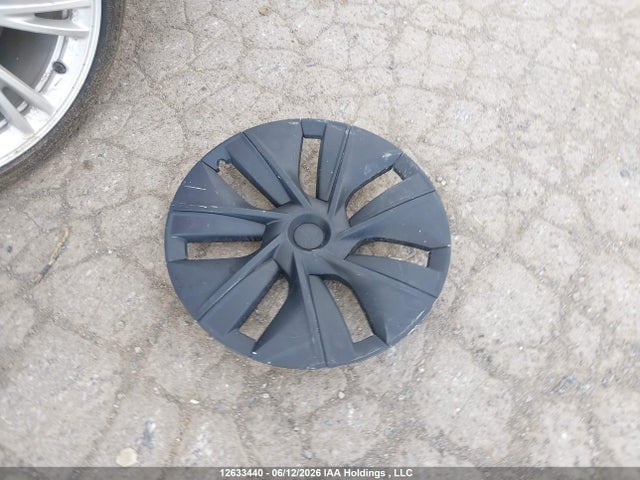Tesla Model Y 2022 7SAYGDEE5NF468537 Image 10