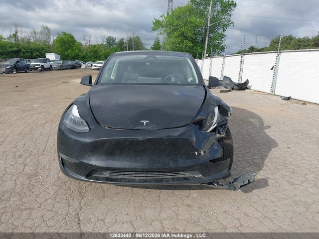 Tesla Model Y 2022 7SAYGDEE5NF468537 Image 11