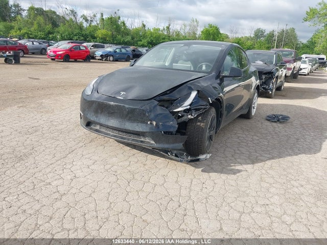 Tesla Model Y 2022 7SAYGDEE5NF468537 Image 2