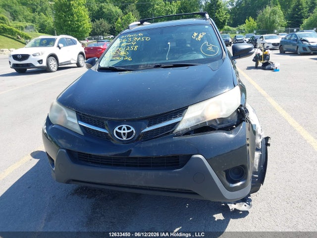 Toyota RAV4 LE 2015 2T3ZFREV4FW161258 Image 12