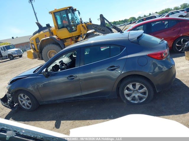 3MZBM1L78FM142594 Mazda Mazda3 I Touring