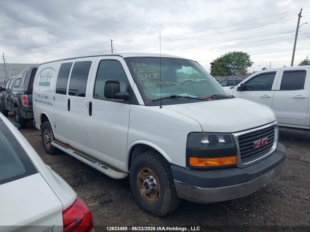 GMC Savana 2015 1GTW7FCFXF1151438 Image 13
