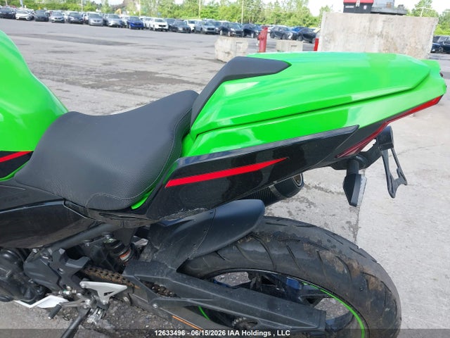 Kawasaki EX400 2021 JKAEXKG19MDAA2929 Image 18