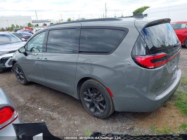 Chrysler Pacifica Limited 2025 2C4RC1GG2SR603841 Image 3