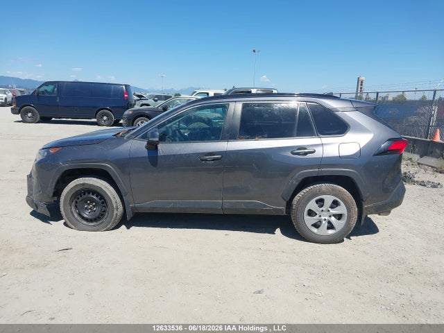 2T3B1RFV5MC211601 Toyota RAV4 LE