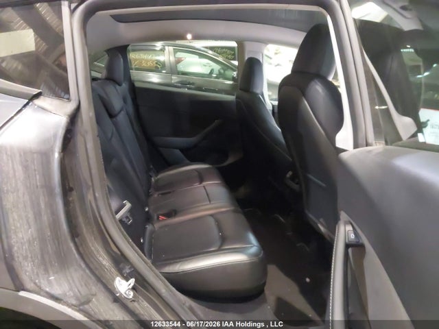 Tesla Model Y Long Range 2024 7SAYGDEE6RF209268 Image 8