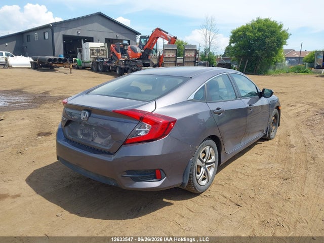 Honda Civic Lx 2018 2HGFC2F53JH000881 Image 4