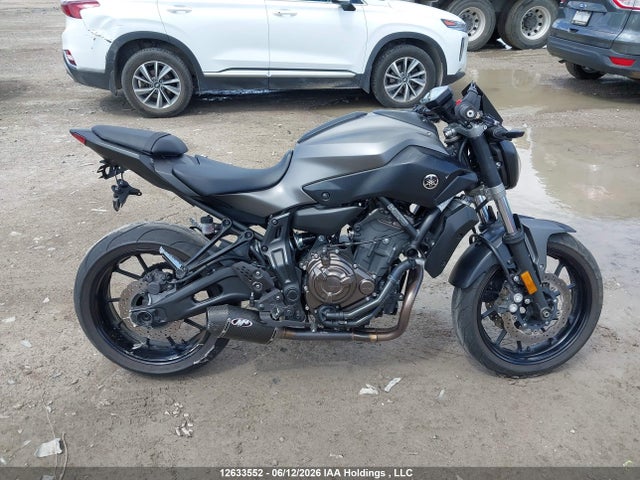 12633552 :رقم المزاد ، JYARM06N9FA001080 vin ، 2015 Yamaha Fz07 مزاد بيع
