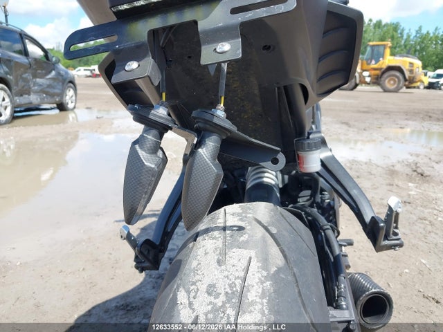 12633552 :رقم المزاد ، JYARM06N9FA001080 vin ، 2015 Yamaha Fz07 مزاد بيع