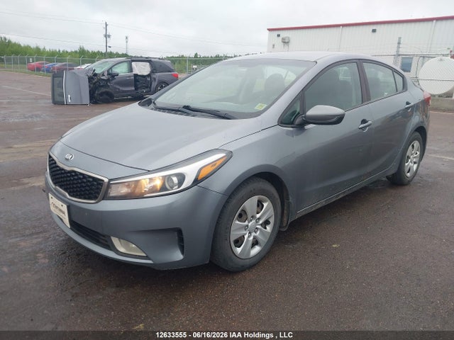 2017 Kia Forte Ex/ex Luxury/ex+/lx/lx+ მანქანა იყიდება აუქციონზე, vin: 3KPFL4A7XHE021882, აუქციონის ნომერი: 12633555