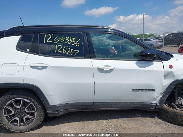 Jeep Compass Trailhawk 2024 3C4NJDDN7RT126257 Image 14