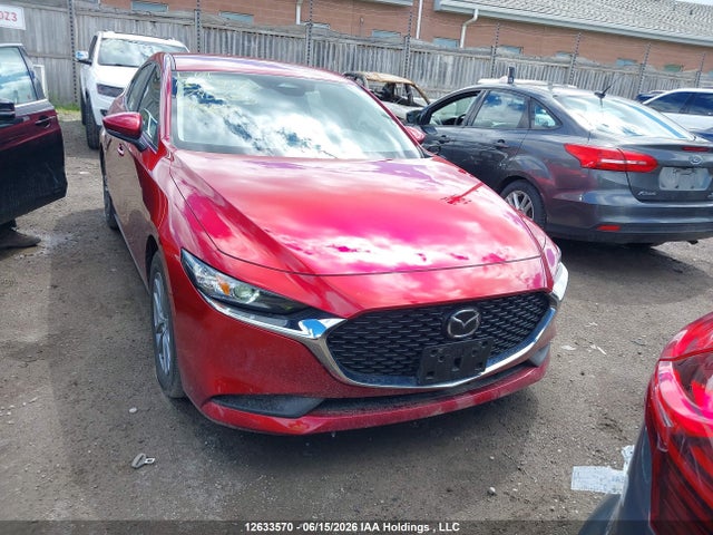 Mazda 3 Preferred 2025 JM1BPACM3S1793235 Image 12