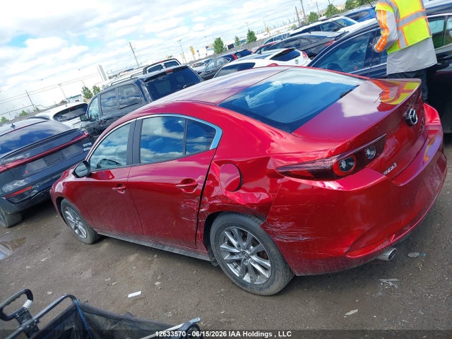 Mazda 3 Preferred 2025 JM1BPACM3S1793235 Image 14
