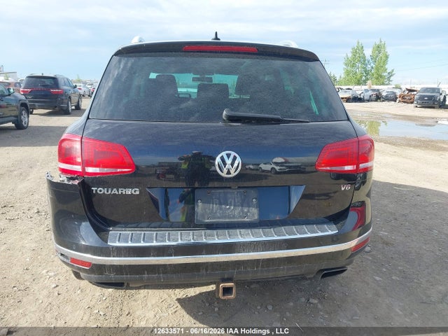 12633571 :رقم المزاد ، WVGEF9BP3GD011656 vin ، 2016 Volkswagen Touareg Sport/lux/executive مزاد بيع