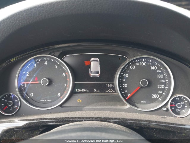12633571 :رقم المزاد ، WVGEF9BP3GD011656 vin ، 2016 Volkswagen Touareg Sport/lux/executive مزاد بيع