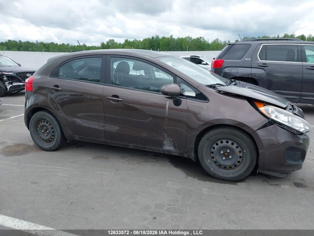 KIA Rio 2015 KNADM5A36F6995737 Image 13