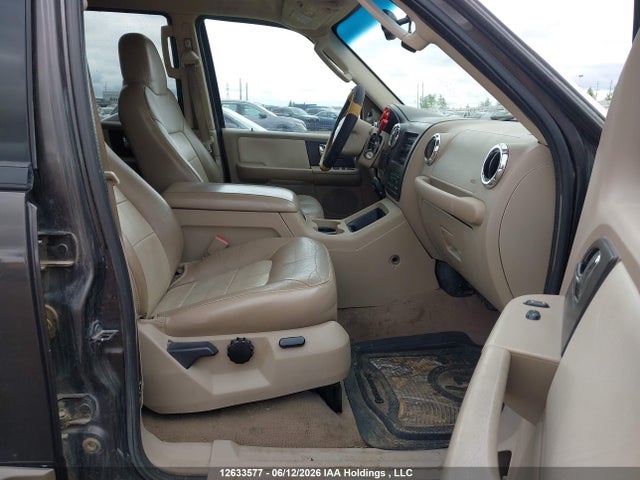 12633577 :رقم المزاد ، 1FMPU18525LA77785 vin ، 2005 Ford Expedition Eddie Bauer مزاد بيع