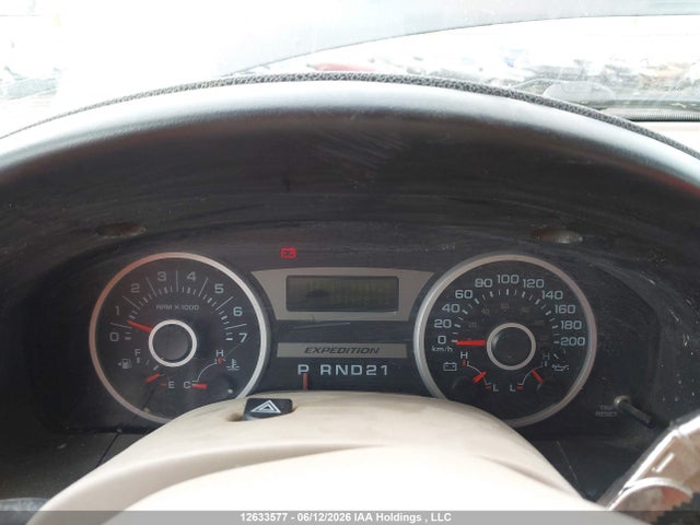12633577 :رقم المزاد ، 1FMPU18525LA77785 vin ، 2005 Ford Expedition Eddie Bauer مزاد بيع