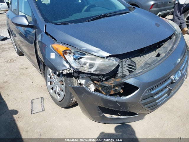 2016 Hyundai Elantra Gt მანქანა იყიდება აუქციონზე, vin: KMHD25LHXGU288876, აუქციონის ნომერი: 12633583