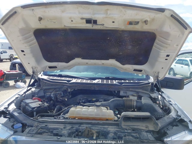 12633584 :رقم المزاد ، 1FTEW1EP9NFB45798 vin ، 2022 Ford F150 Supercrew مزاد بيع