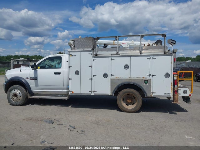 RAM 5500 2017 3C7WRNBL1HG572323 Image 14