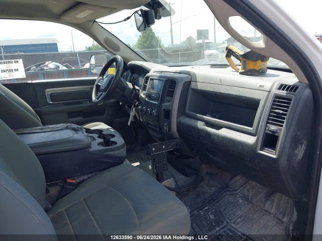 RAM 5500 2017 3C7WRNBL1HG572323 Image 5