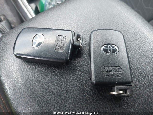 2017 Toyota Tacoma მანქანა იყიდება აუქციონზე, vin: 3TMCZ5AN0HM087885, აუქციონის ნომერი: 12633594