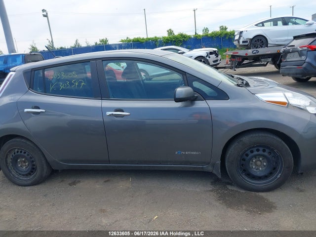 1N4BZ0CP4HC303547 Nissan Leaf S/sv/sl