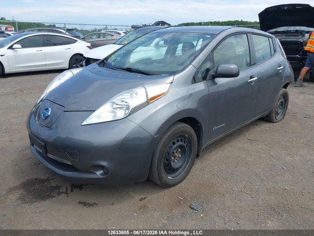 1N4BZ0CP4HC303547 Nissan Leaf S/sv/sl