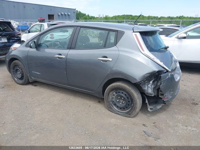 1N4BZ0CP4HC303547 Nissan Leaf S/sv/sl