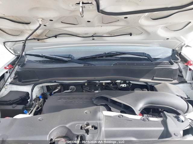 Honda Pilot Touring 2015 5FNYF4H98FB503801 Image 10