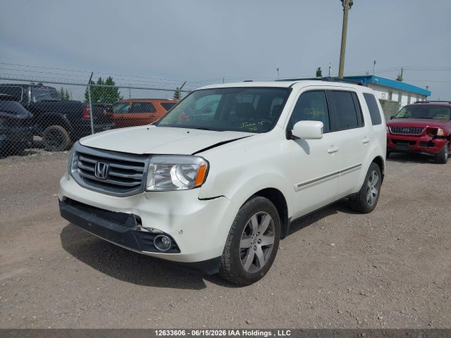 Honda Pilot Touring 2015 5FNYF4H98FB503801 Image 2