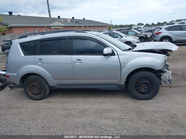 2011 Mitsubishi Outlander Es მანქანა იყიდება აუქციონზე, vin: JA4AS2AW6BU611668, აუქციონის ნომერი: 12633611