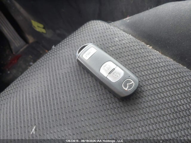 Mazda MAZDA3 2017 3MZBN1K7XHM137804 Image 11