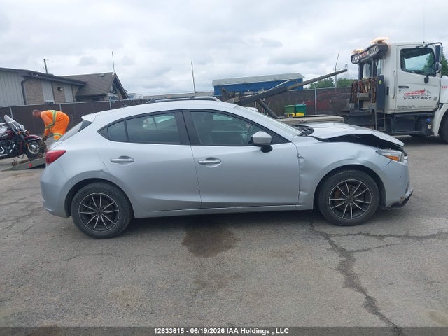 Mazda MAZDA3 2017 3MZBN1K7XHM137804 Image 13