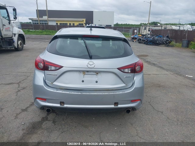 Mazda MAZDA3 2017 3MZBN1K7XHM137804 Image 16