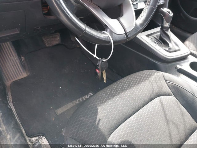 2020 Hyundai Elantra Preferred Auto Ivt მანქანა იყიდება აუქციონზე, vin: KMHD84LF6LU101974, აუქციონის ნომერი: 12621783