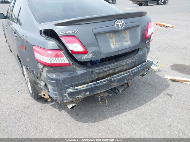 2010 Toyota Camry Se მანქანა იყიდება აუქციონზე, vin: 4T1BF3EK6AU002537, აუქციონის ნომერი: 12626272