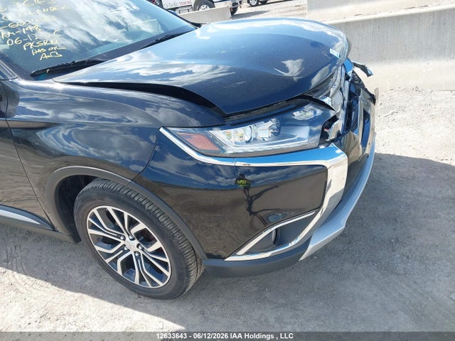 2016 Mitsubishi Outlander Es მანქანა იყიდება აუქციონზე, vin: JA4AZ2A30GZ600483, აუქციონის ნომერი: 12633643