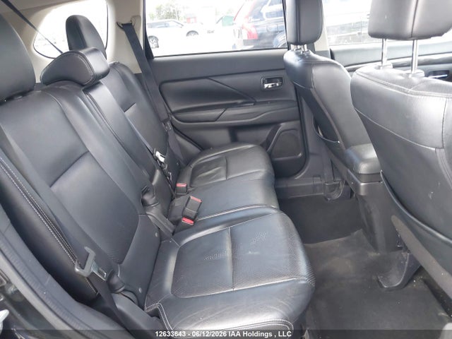 Mitsubishi Outlander Es 2016 JA4AZ2A30GZ600483 Image 8
