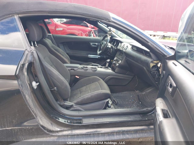 Продаж на аукціоні авто 2017 Ford Mustang V6, vin: 1FATP8EM3H5325877, номер лоту: 12633652