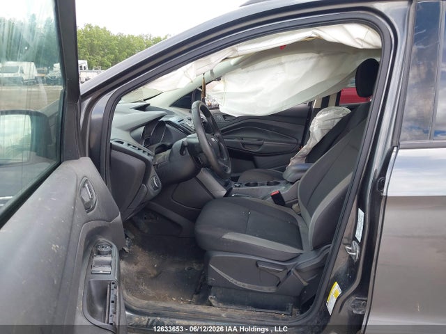 12633653 :رقم المزاد ، 1FMCU0F72GUB26929 vin ، 2016 Ford Escape S مزاد بيع