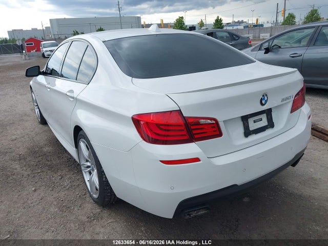 2012 Bmw 550 Xi მანქანა იყიდება აუქციონზე, vin: WBAFU9C50CDW93690, აუქციონის ნომერი: 12633654