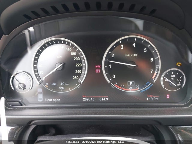 2012 Bmw 550 Xi მანქანა იყიდება აუქციონზე, vin: WBAFU9C50CDW93690, აუქციონის ნომერი: 12633654
