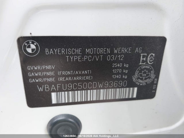 2012 Bmw 550 Xi მანქანა იყიდება აუქციონზე, vin: WBAFU9C50CDW93690, აუქციონის ნომერი: 12633654