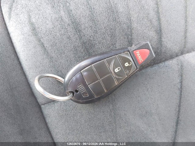 2011 Dodge Grand Caravan მანქანა იყიდება აუქციონზე, vin: 2D4RN4DG1BR774566, აუქციონის ნომერი: 12633670
